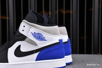 MID BLACK 1 TOE' JORDAN SE 'ROYAL AIR 1129